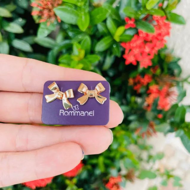 Brinco de Laço Pequeno Rommanel Folheado a Ouro