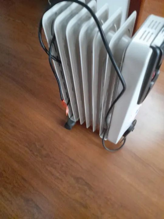 Aquecedor á óleo Delonghy - Foto 2