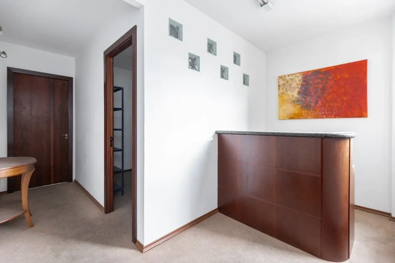Sala comercial à venda com 1 banheiro no Centro de Curitiba - Foto 3