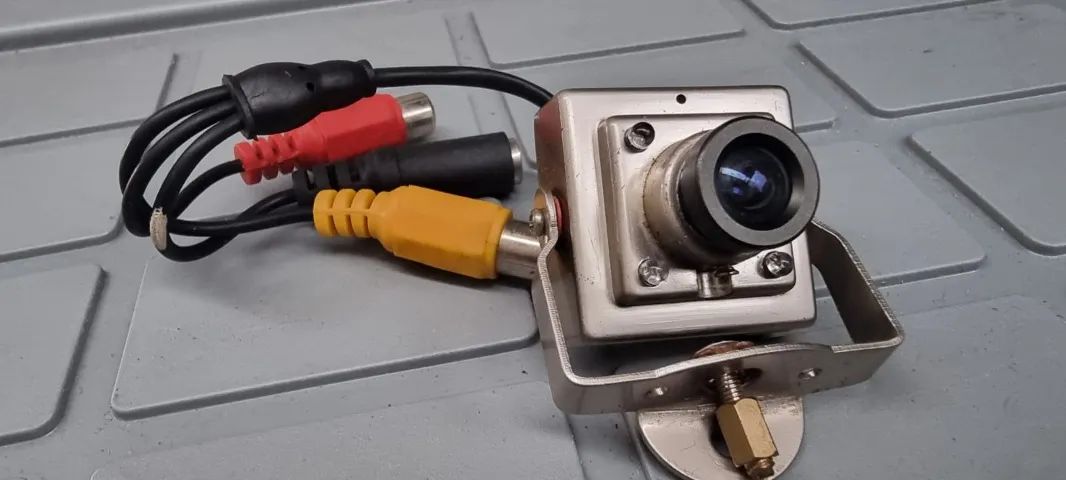 Mini Camera Segurança Colorida Audio Gravaçao Discreta + Suporte  - Foto 3