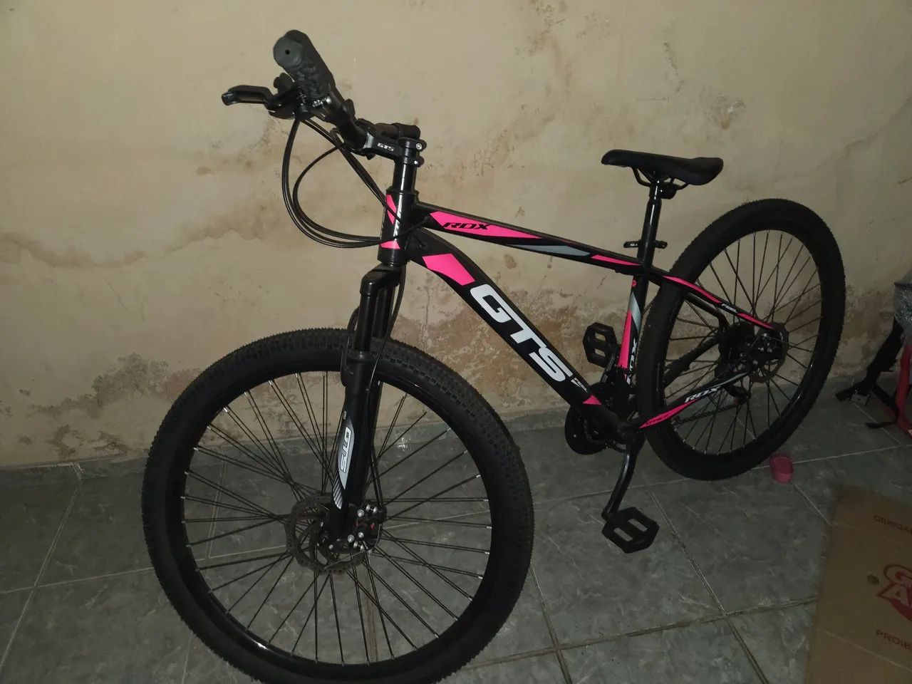 Bicicleta Aro 29 GTS FEEL RDX Câmbio Shimano Freio a Disco 21 Marchas