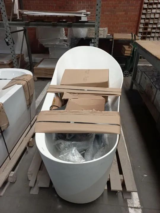 Banheira de Luxo de Imersão - LAUFEN PALOMBA COLLECTION - Raridade com Pequenas Avarias - Foto 6