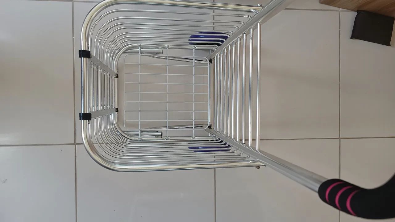 Carrinho de Feira em Alumínio Dobrável com Cesta Removível  - Foto 3