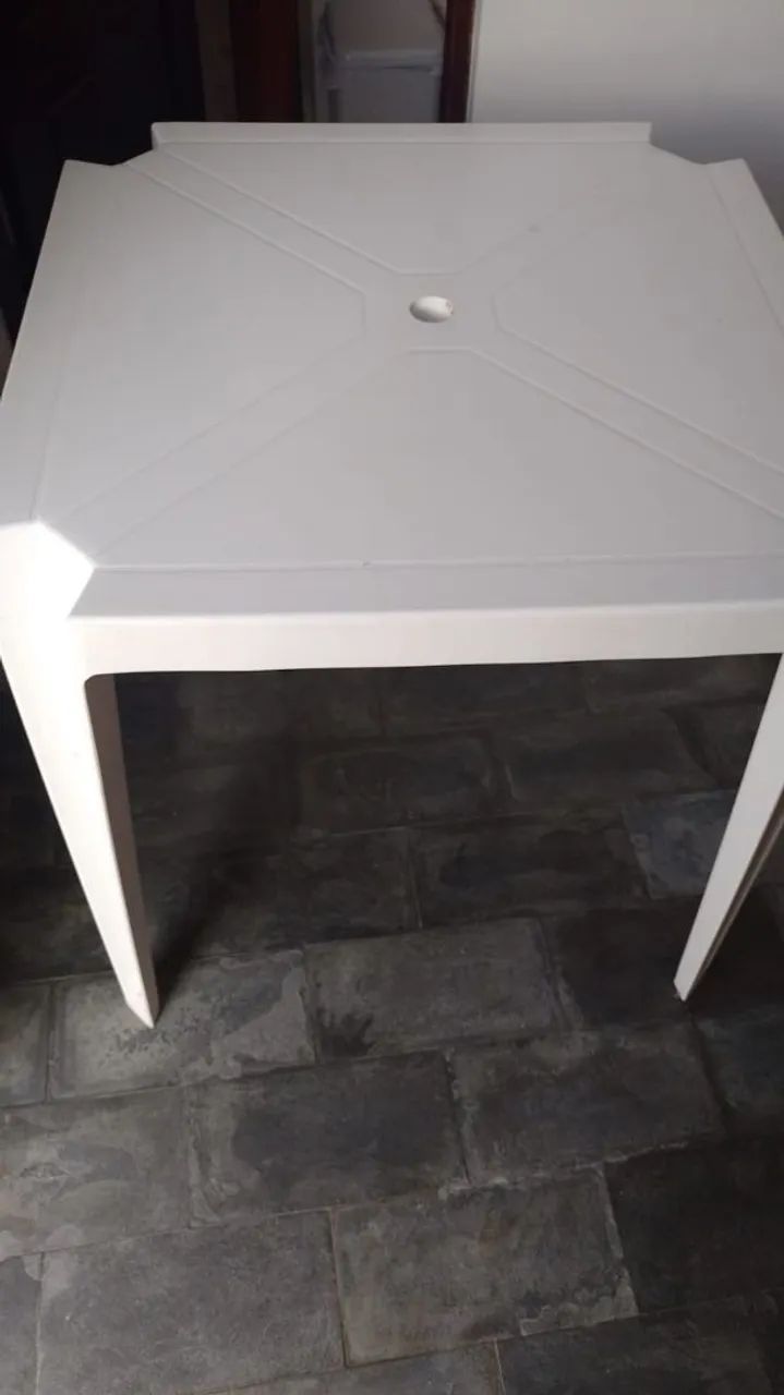 Mesa de plástico 
