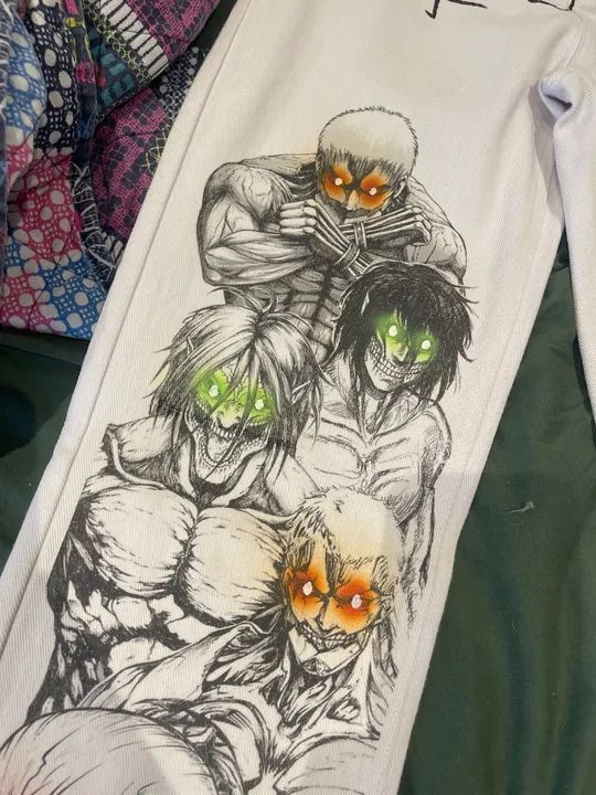 Calça Jeans Attack on Titan anime - Foto 2