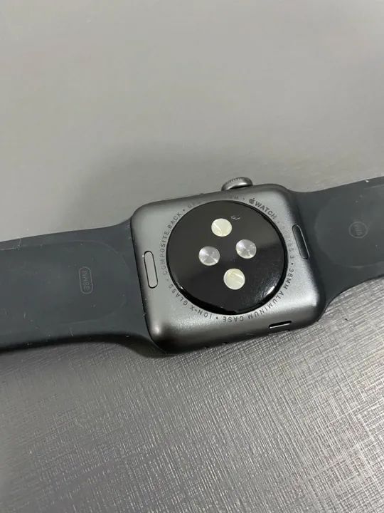 Apple Watch Series 3 38 mm - Preto - Usado - Foto 4