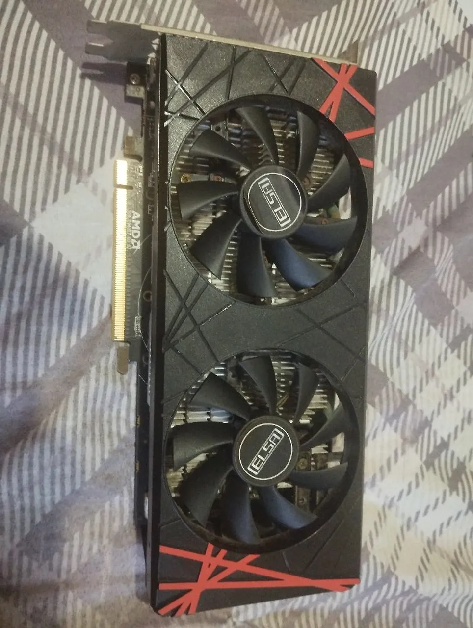 Rx 580 8 GB (Com defeito)