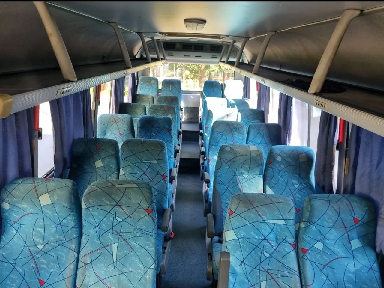 Micro-ônibus VOLAR W8 27lugares rodoviario  - Foto 6