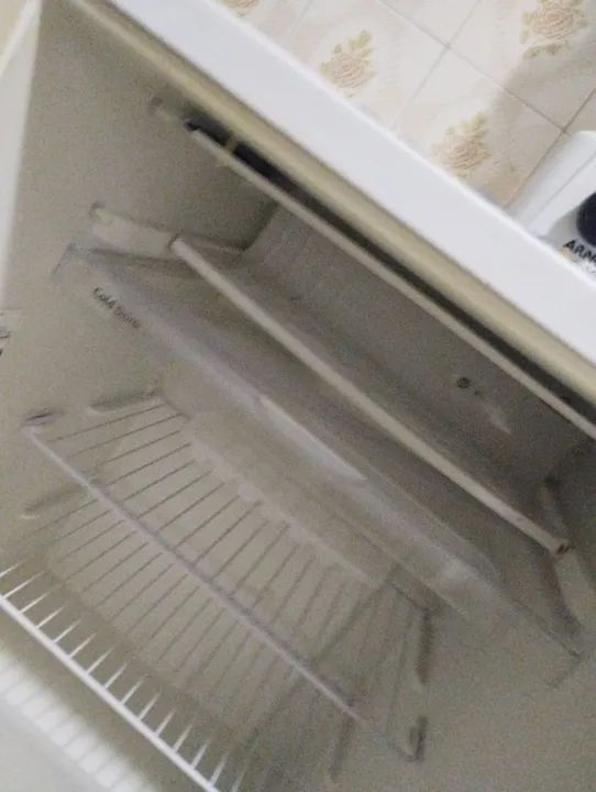 Frigobar em perfeito estado  - Foto 3