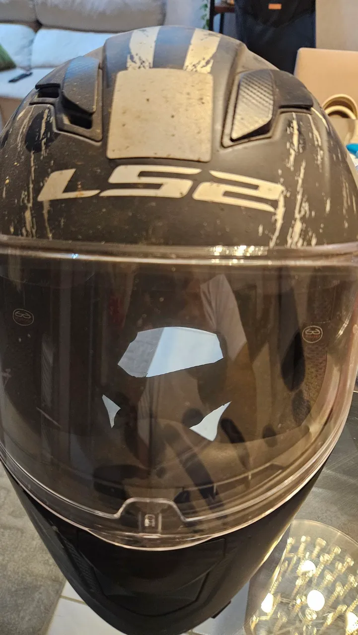 Capacete usado L52