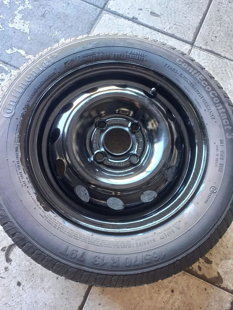 Pneu Continental cm roda 165/70 R13