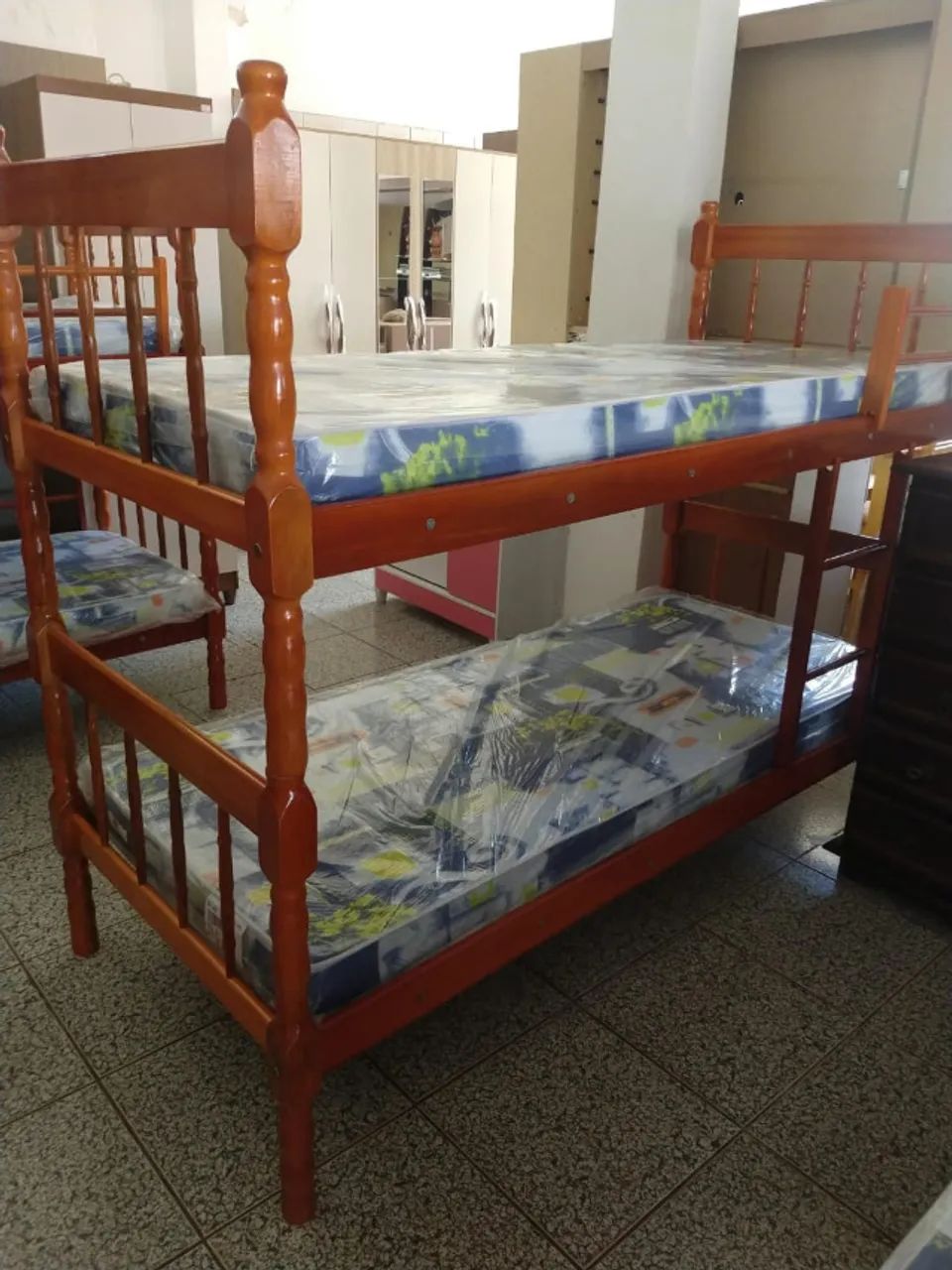 Cama Beliche de Madeira Maciça Torneada Nova, Entrega - Foto 5