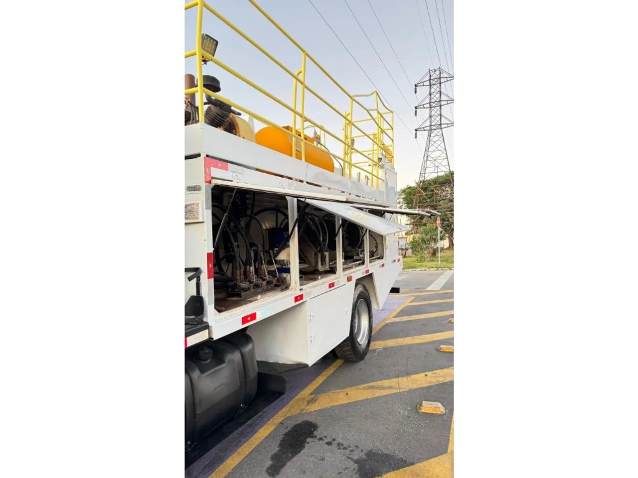 Volkswagen 17.220 2009 - Foto 14