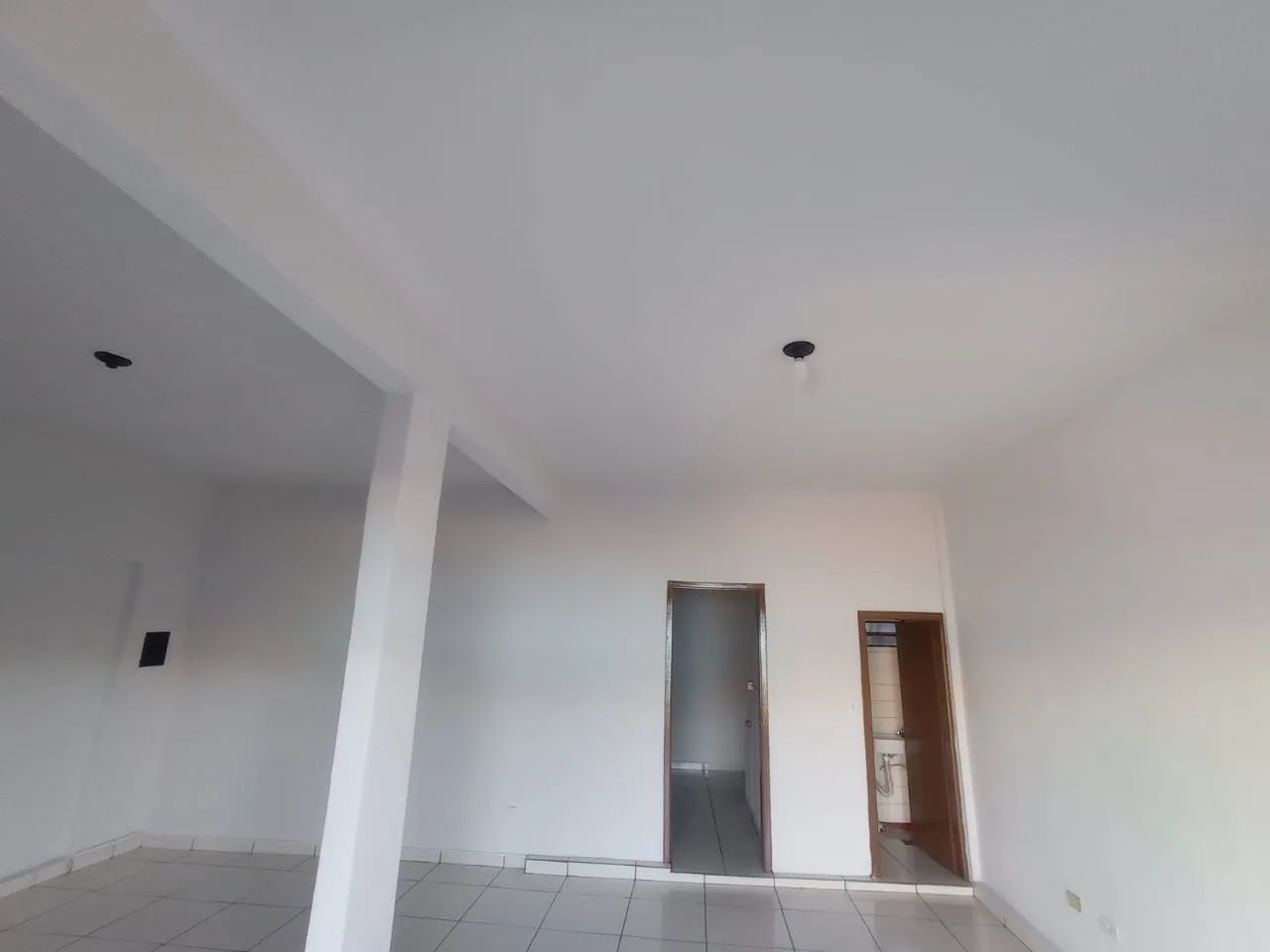 Sala comercial na Av. Perimetral - Setor Campinas - Goiânia - GO - Foto 4