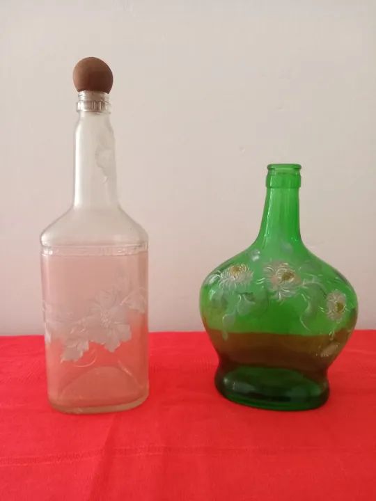 Garrafas pintadas para decoração - Foto 2