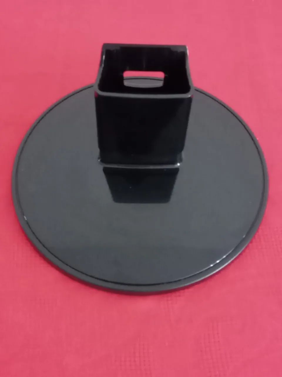 Base para monitor e tv.