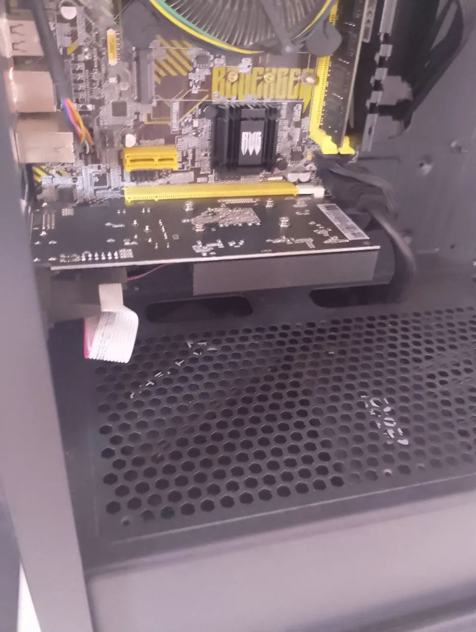 GT 730 4gb funcionando perfeitamente(já está no menor preço) - Foto 2