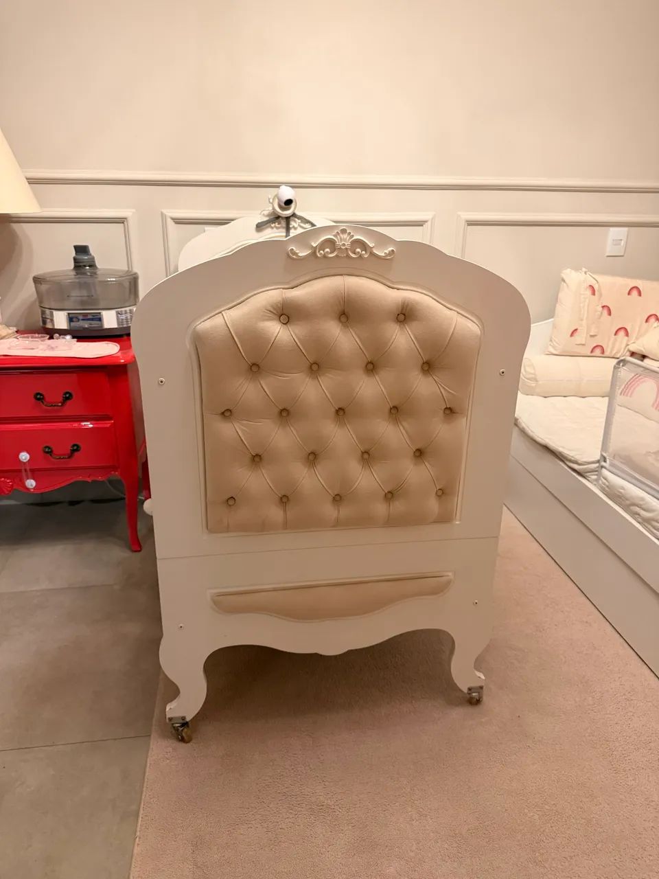 Berço e colchão (incluso protetor de colchão) - Foto 2