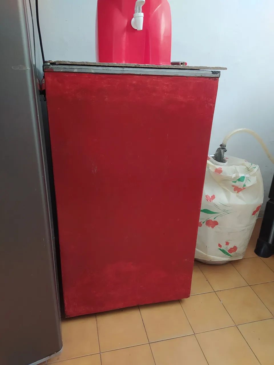 Geladeira Consul pequena 