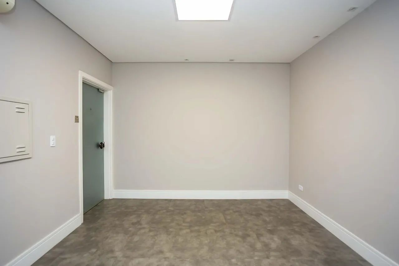 Sala comercial no Centro de Curitiba, PR - Foto 3