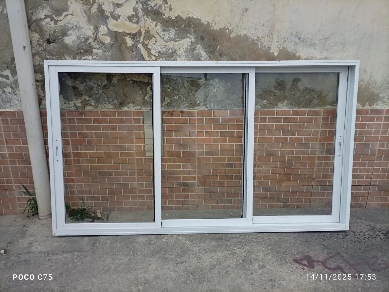 Janela linha suprema 1,20x 2,10