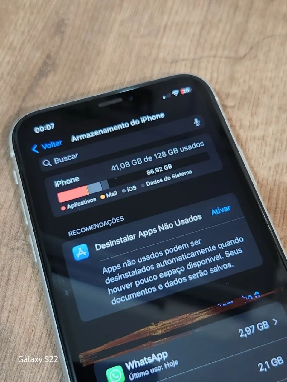 iPhone XR 128 Detalhe - Aceito Troca  - Foto 4