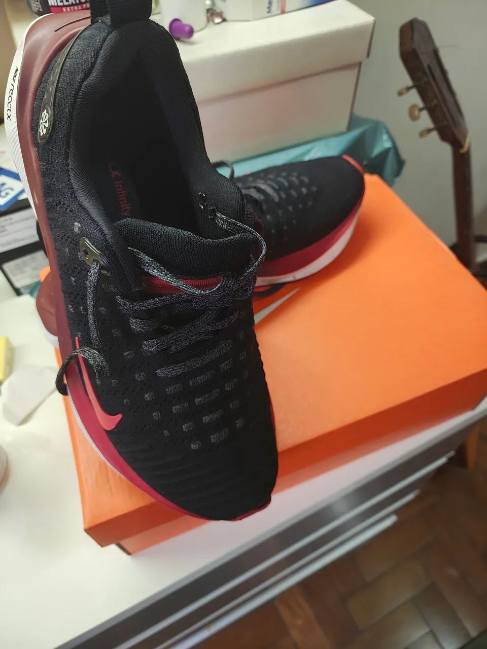 Tênis Nike infinity run 4 masculino 40 quase sem uso - Foto 4