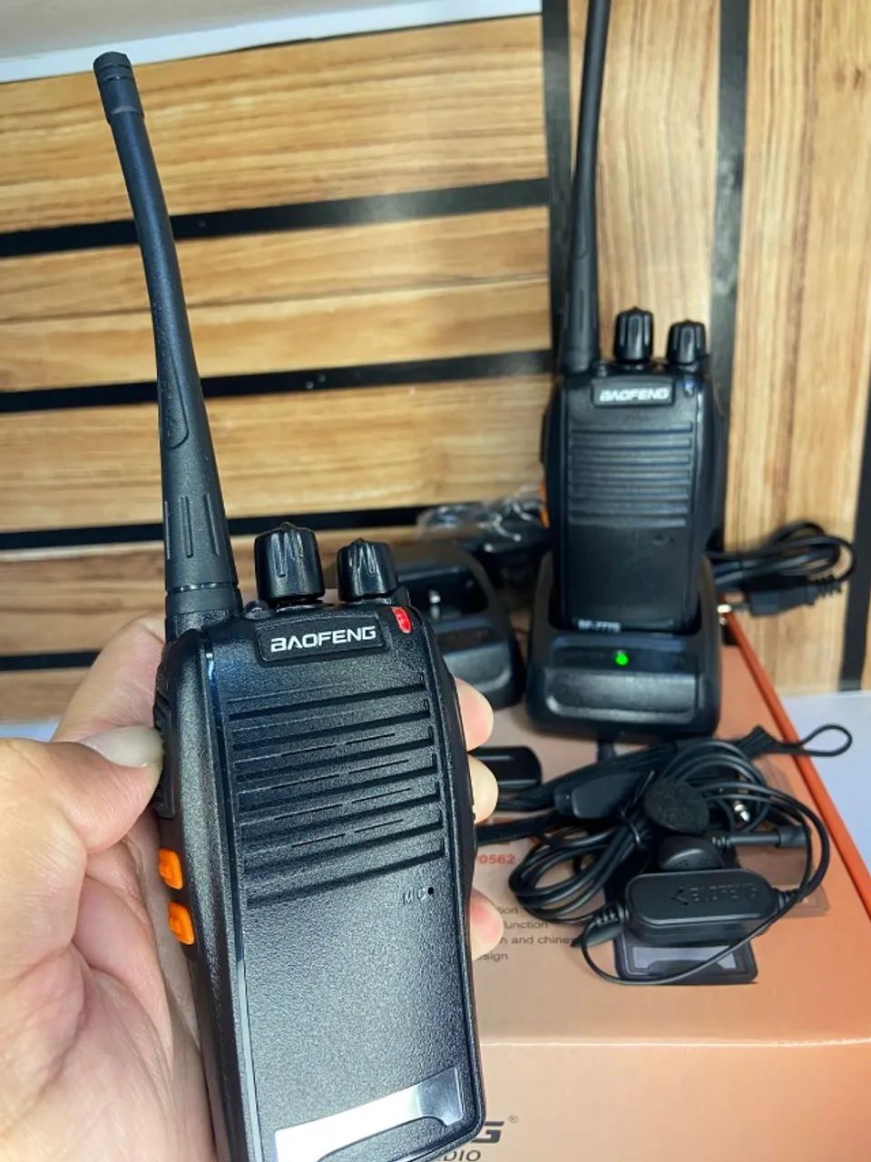  RADIO COMUNICADOR BAOFENG BF-777S COM FONE DE OUVIDO