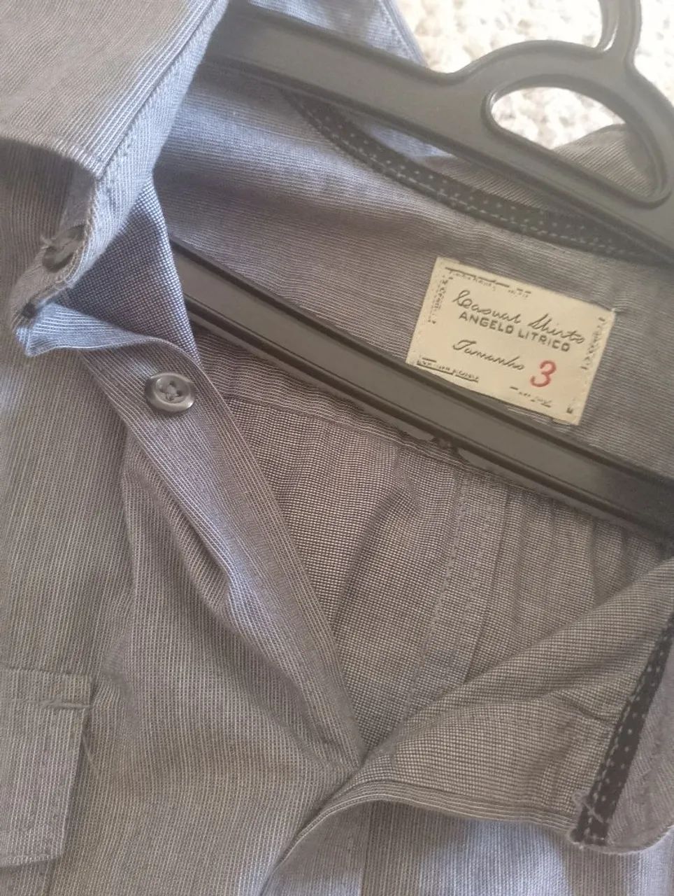 Camisa social cinza com bolsos - Foto 2