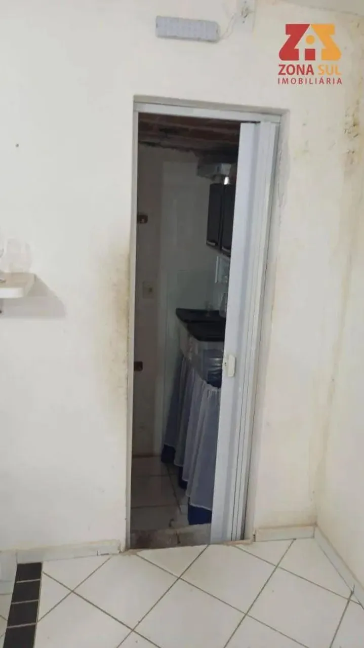 Prédio à venda por R$ 230.000,00 - Mangabeira - João Pessoa/PB