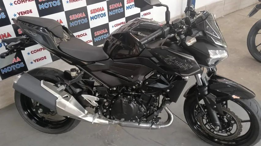 Kawasaki Z400 ano 2021 com 9.000 km - Foto 2