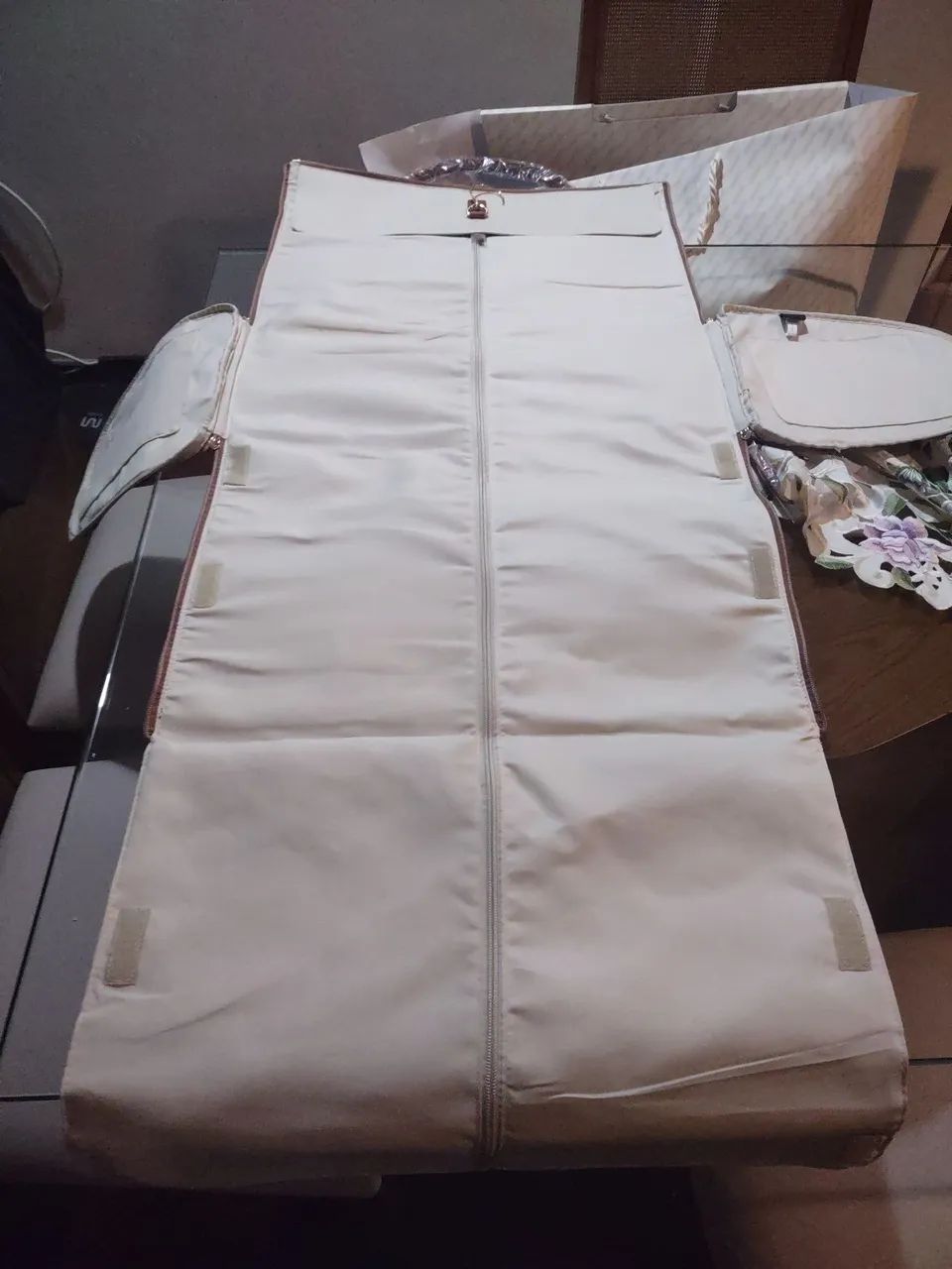 Mala porta vestidos da marca Arezzo - Foto 3