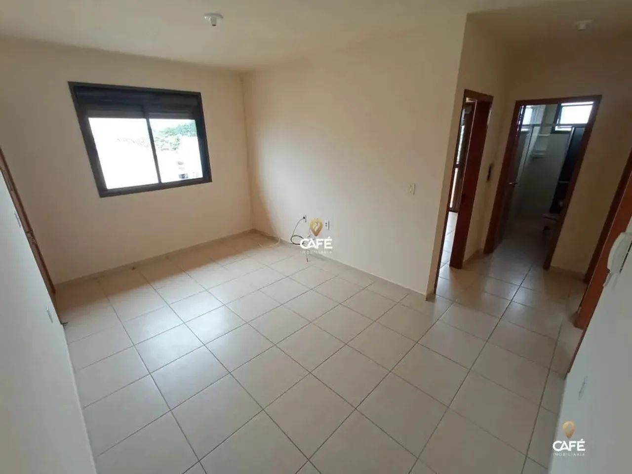 Apartamento Em Camobi De 2 Dormitórios, Sala de Estar, Banheiro Social, Cozinha, - Foto 4