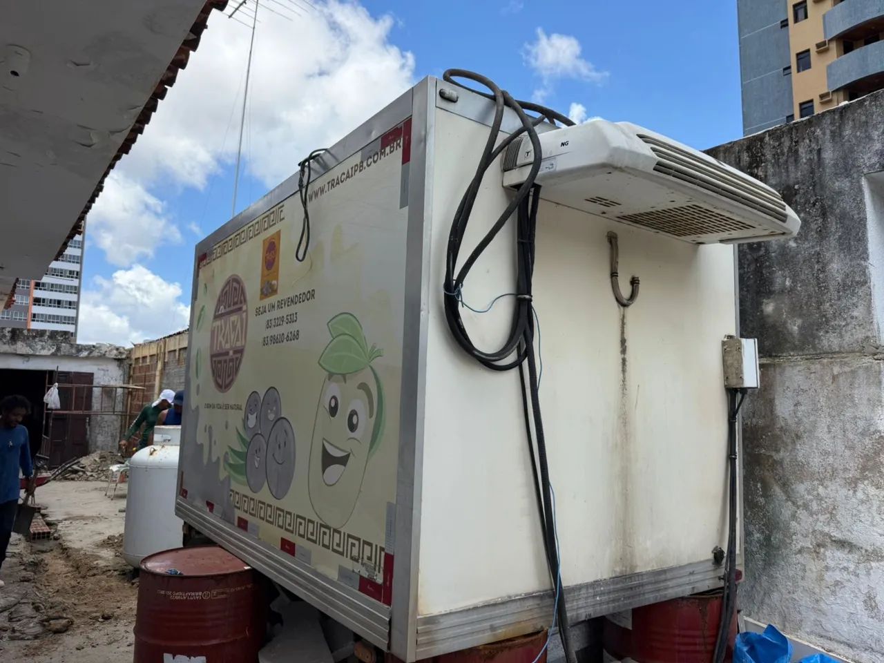 Vendo Baú semi-novo  - Foto 5