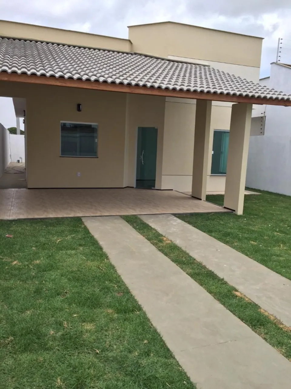 EXCELENTE CASA NO ARAÇAGY PARA LOCAÇÃO