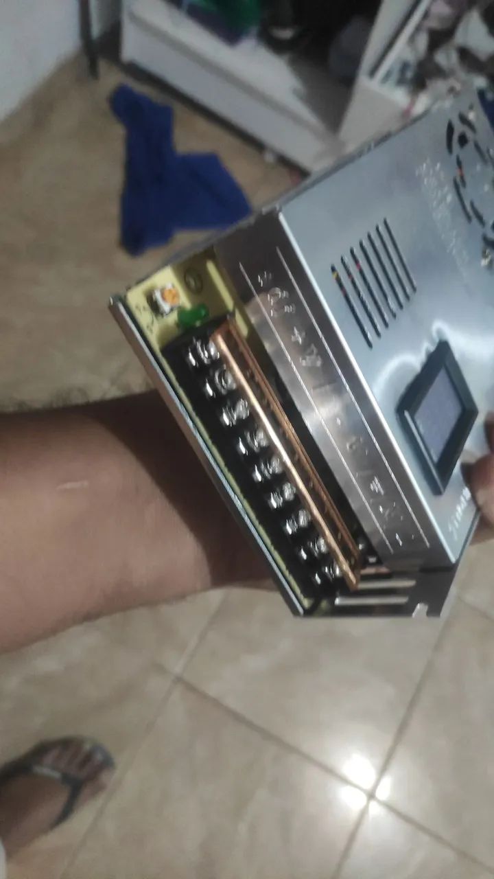 Fonte chaveada 50 amperes nova