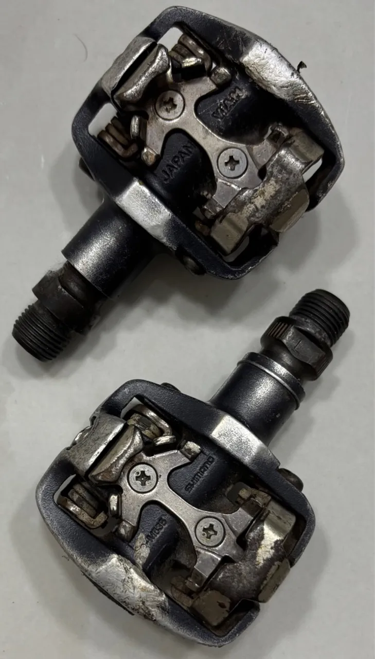 Pedais Shimano M515 - Usados
