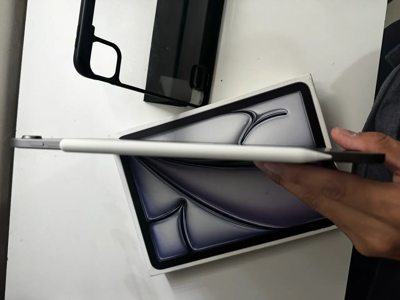 IPAD AIR M2 com Apple Pencil Pro  - Foto 3