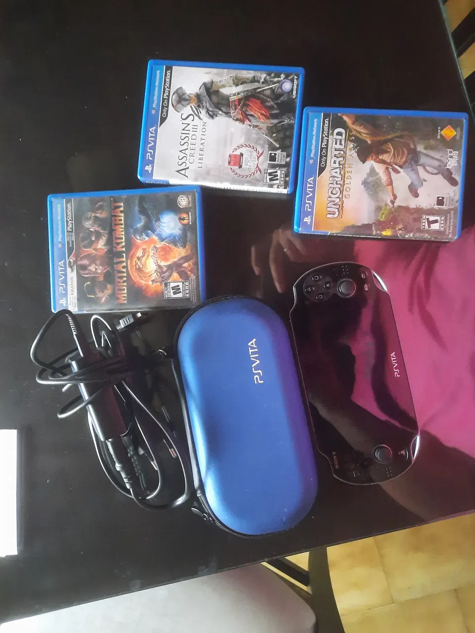 PS Vita com Jogos e Acessórios