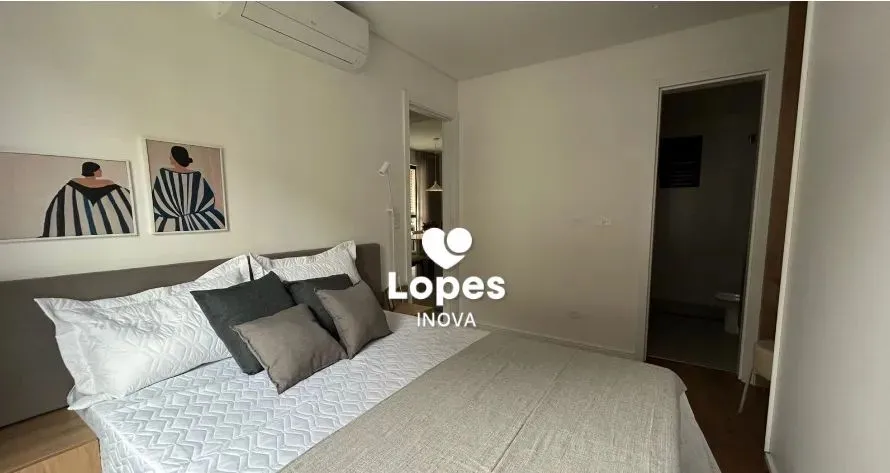 Apartamento á venda com 3 quartos, suíte ,sacada e garagem no Portão - Curitiba - PR