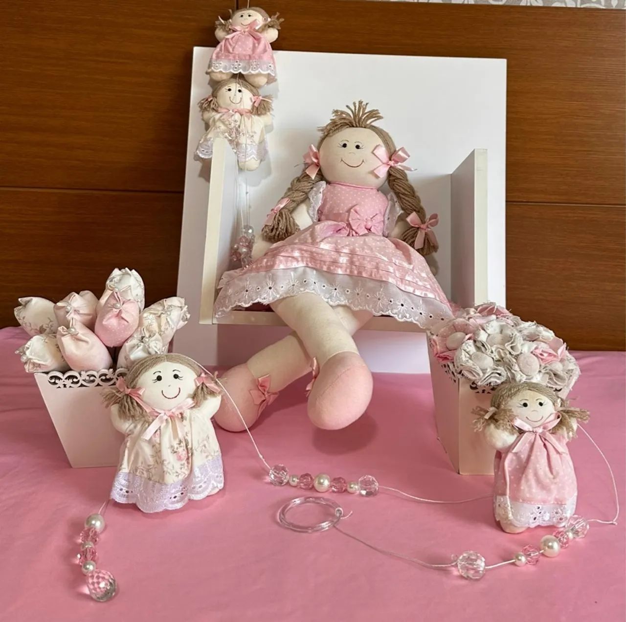 Decoração de quarto de bebê Kit decoração para quarto de bebê tema boneca de pano