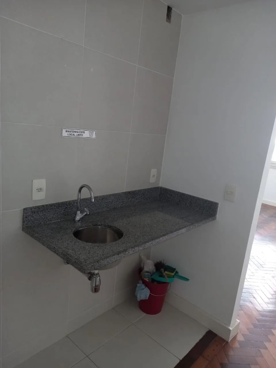Sala/Conjunto para aluguel e venda com 40 metros quadrados com 1 quarto - Foto 5