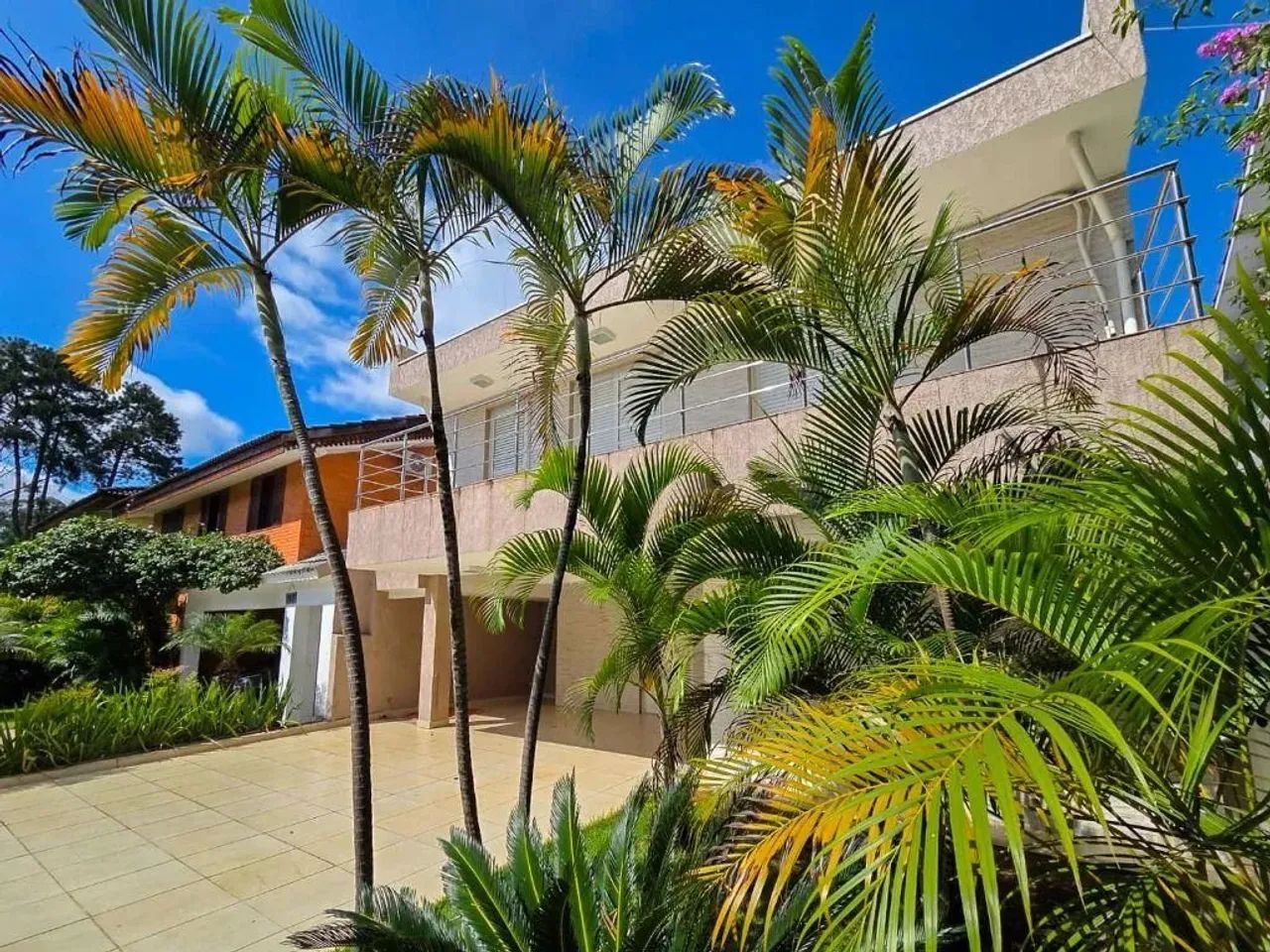 Casa para alugar em Santana de Parnaíba, Alphaville, com 3 quartos, com 300 m², Residencia