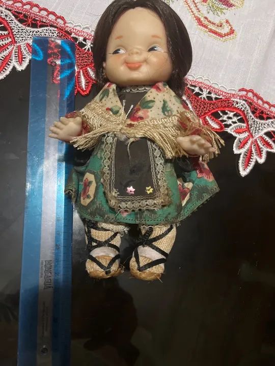 Linda boneca Vintage em perfeito estado - Foto 3