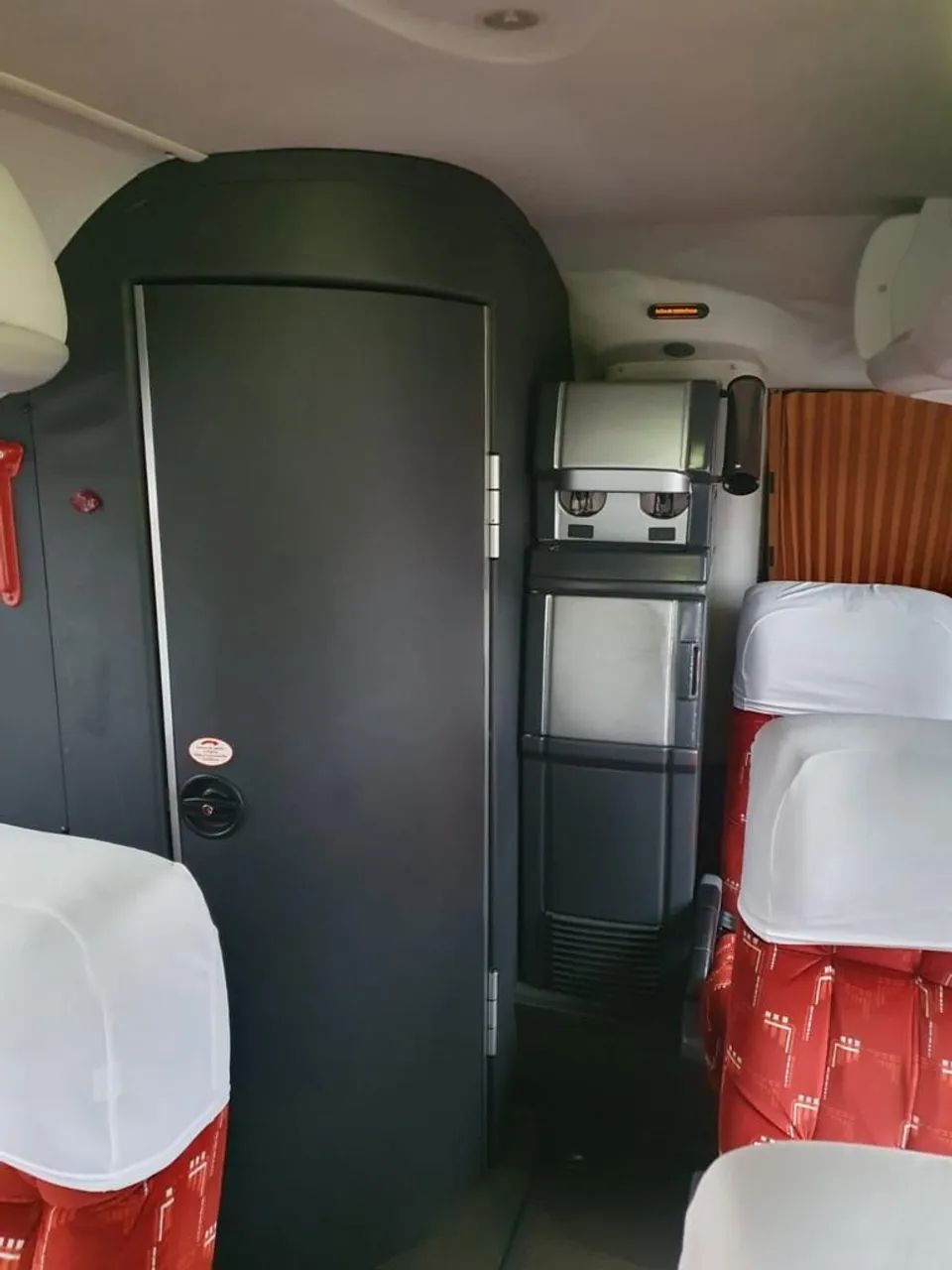 Vende onibus Volvo excelente estado - Foto 8