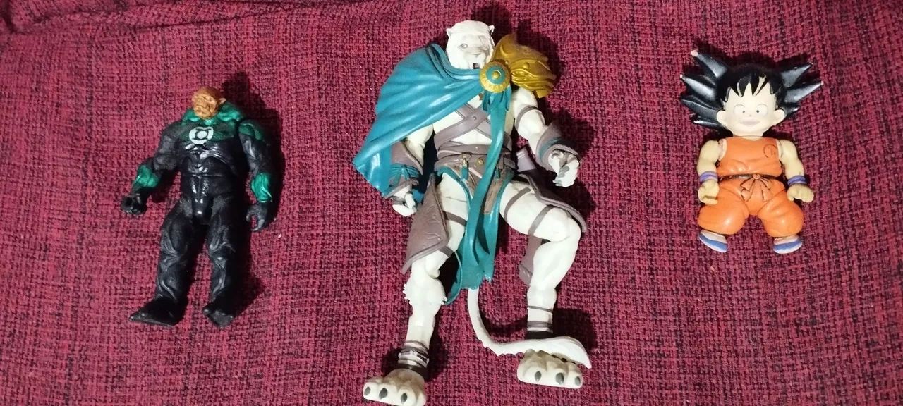 Lote Xmem toy biz 1990 + Goku Bandai+ lanterna Verde - funko  - Foto 3