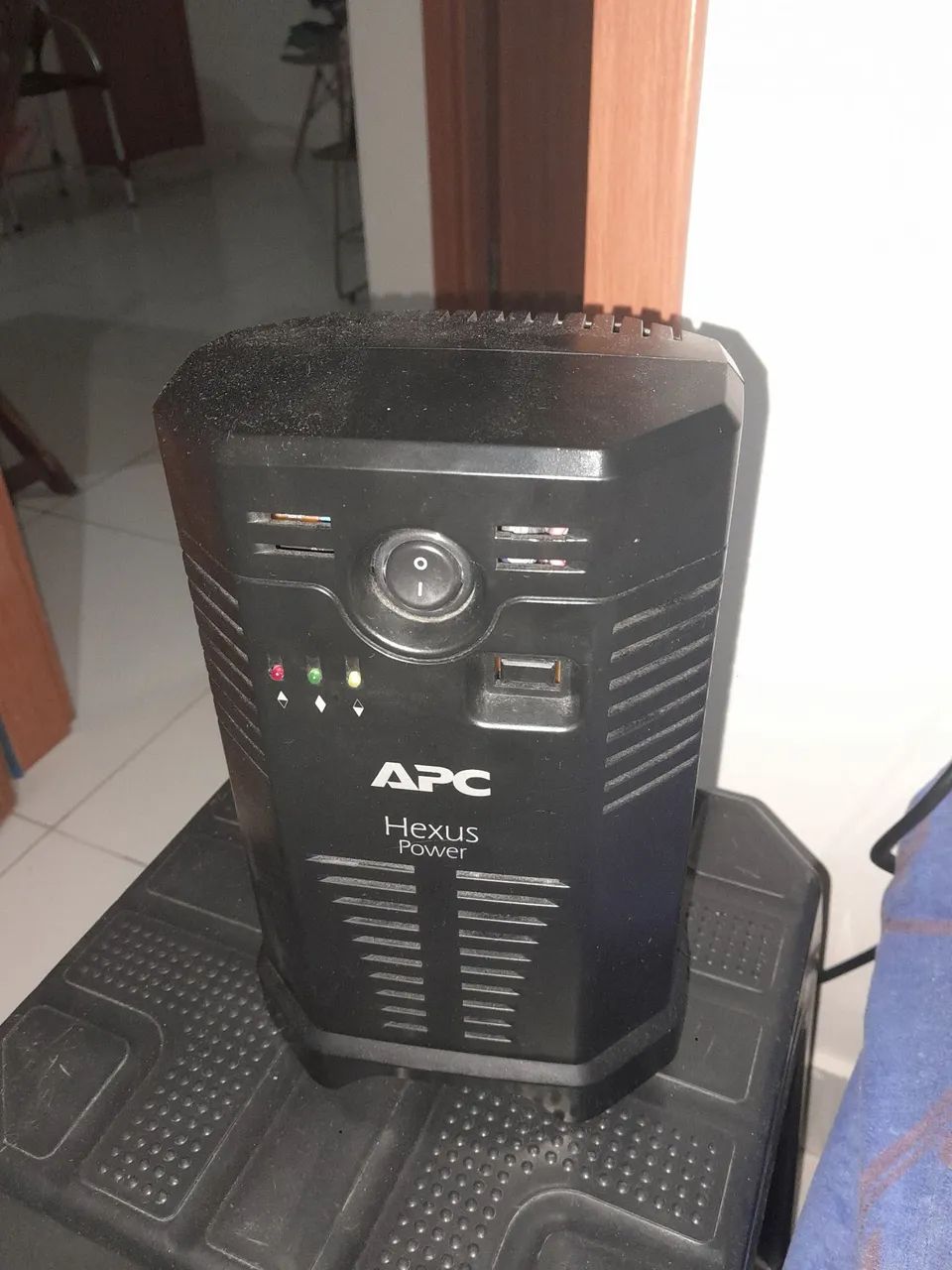 Nobreak APC Hexus Power