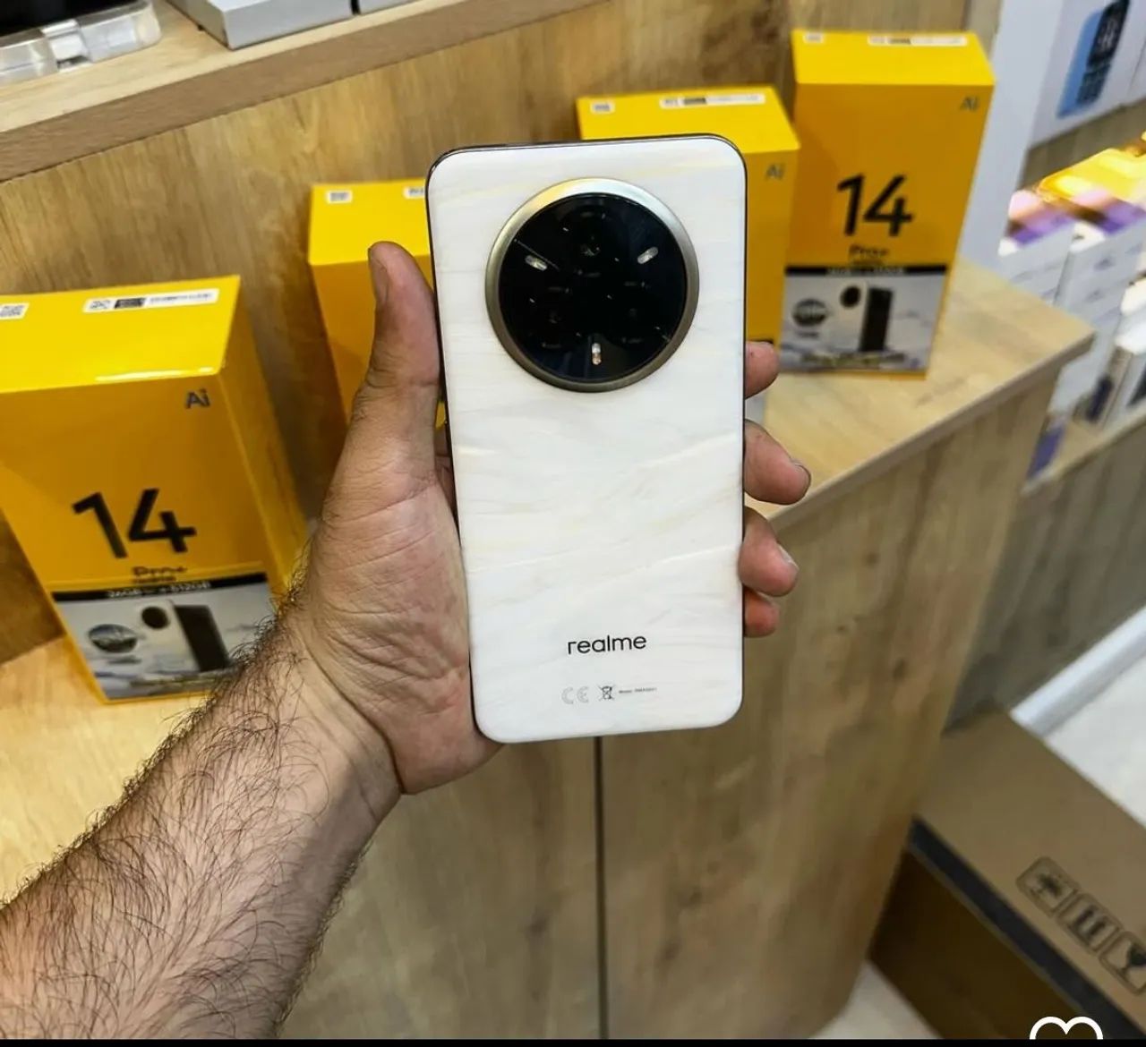 Realme 14 pro + branco 512GB lançamento  - Foto 2