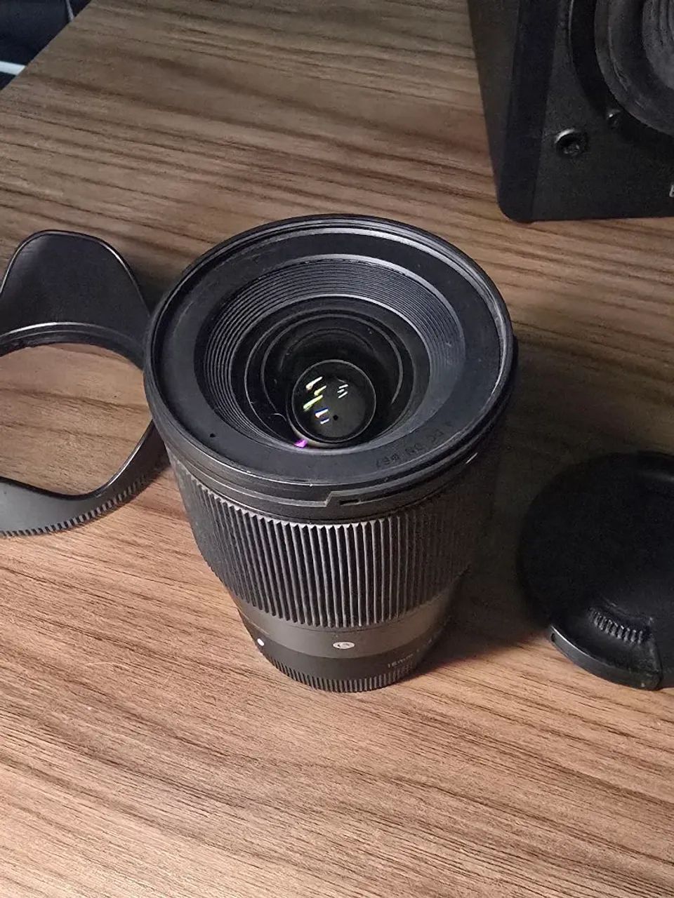 Lente Sigma 16mm F1.4 para sony e-mount