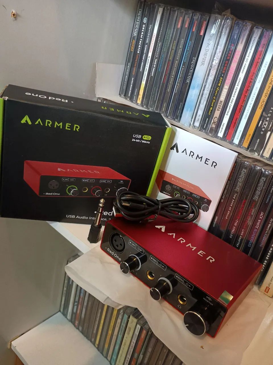 Interface de Áudio Armer - Red One